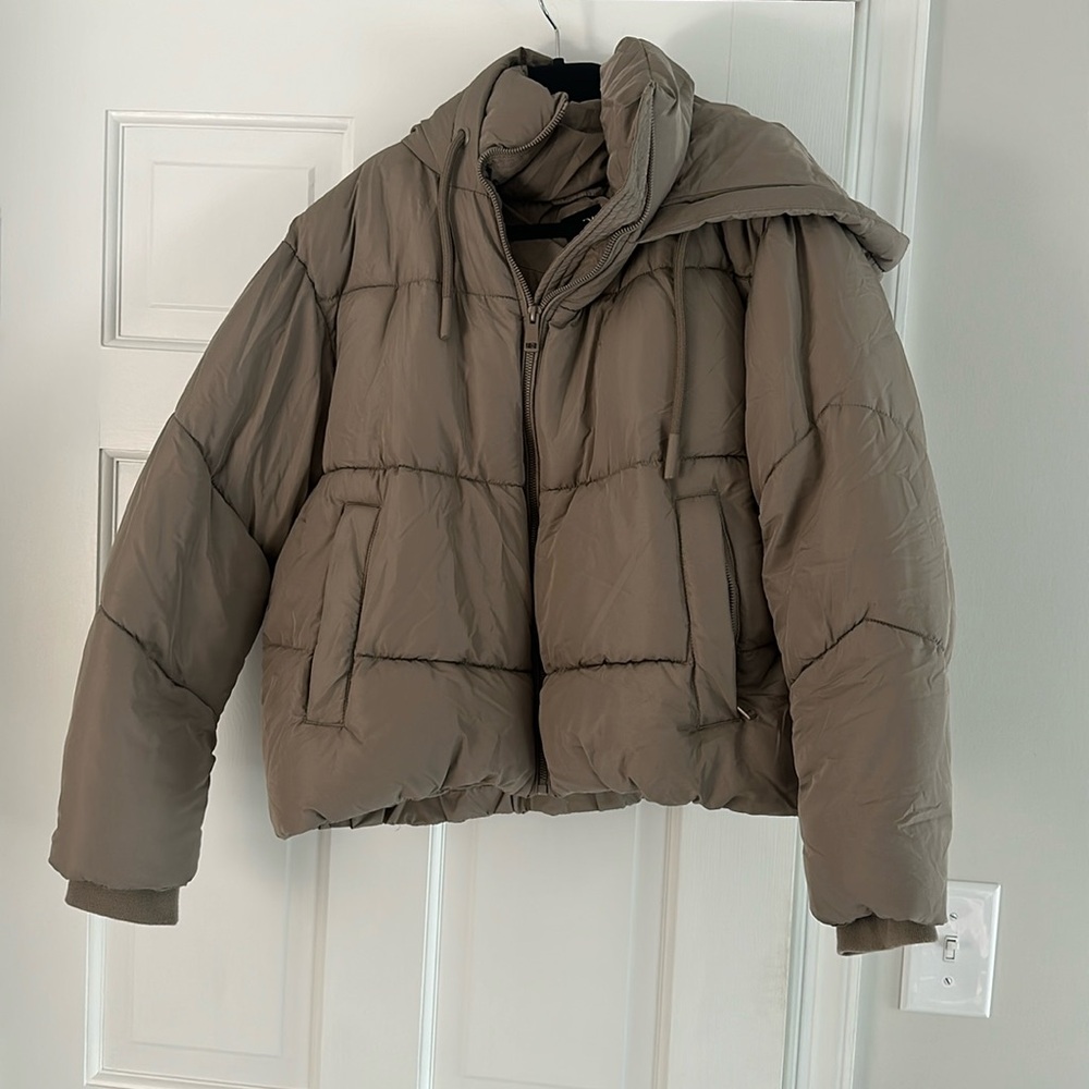 Zara hooded puffer jacket taupe